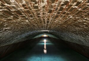 The underground aqueduct in our minds